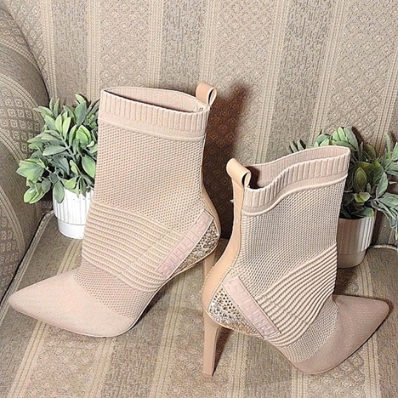 Steve Madden Maxwelle Rhinestone Bootie - Picture 14 of 16